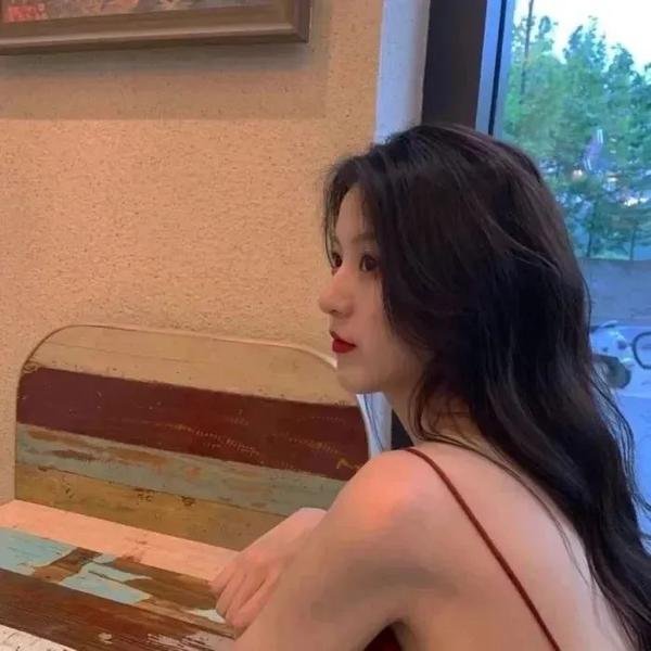 精灵小姐瘦不了